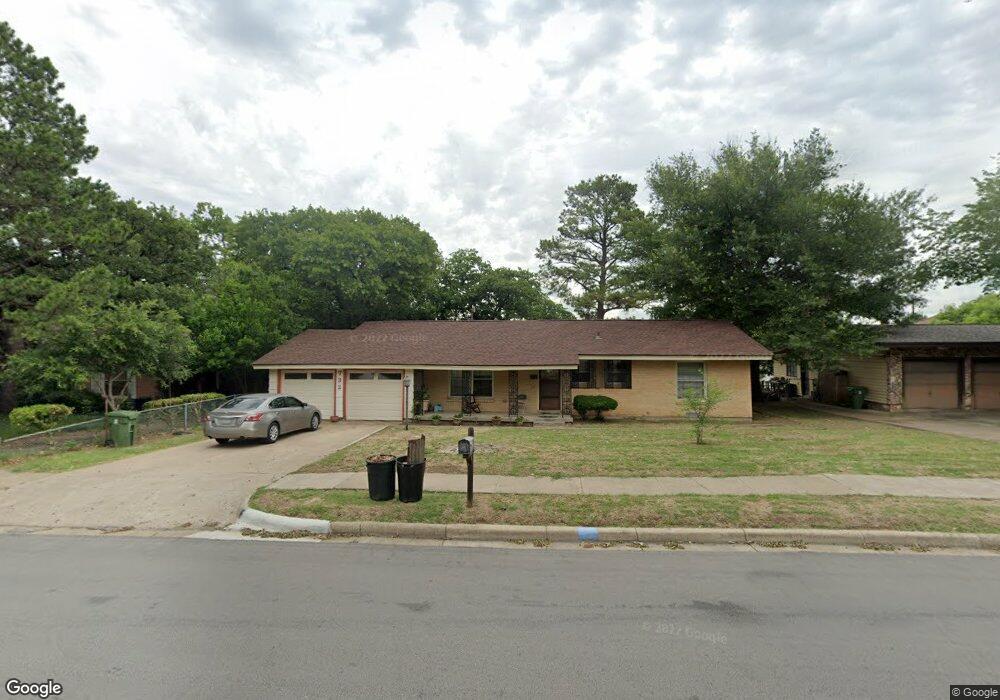 732 Hurstview Dr, Hurst, TX 76053 - photo 1
