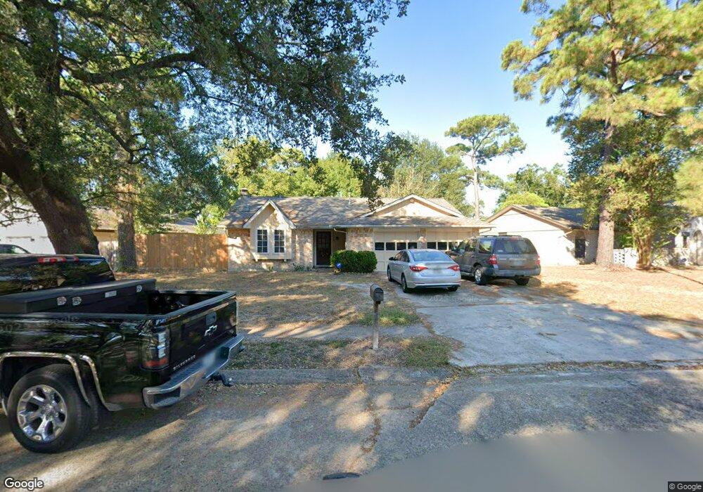 7258 Stonegate Dr, Houston, TX 77040 - photo 1