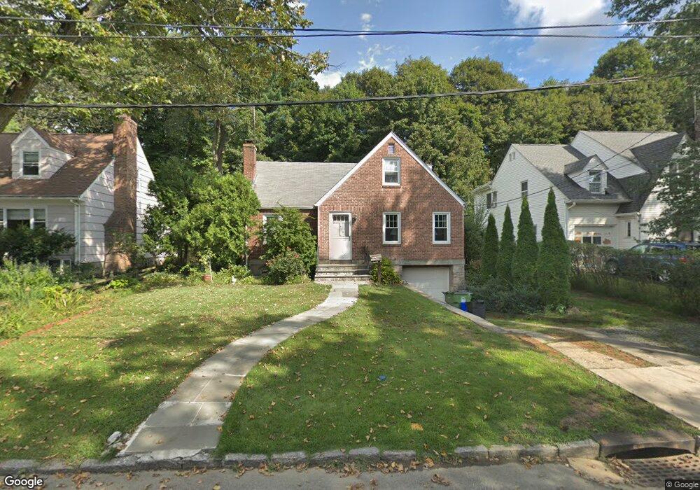 202 S Grove St, Tarrytown, NY 10591 - photo 1