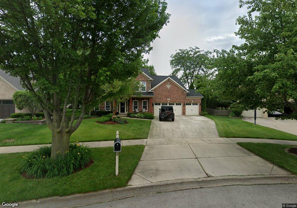 4611 Mather Ct, Naperville, IL 60564 - photo 1