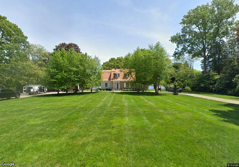 111 River Rd, Pawcatuck, CT 06379 - photo 1