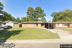 5195 Allen Dr, Beaumont, TX 77708