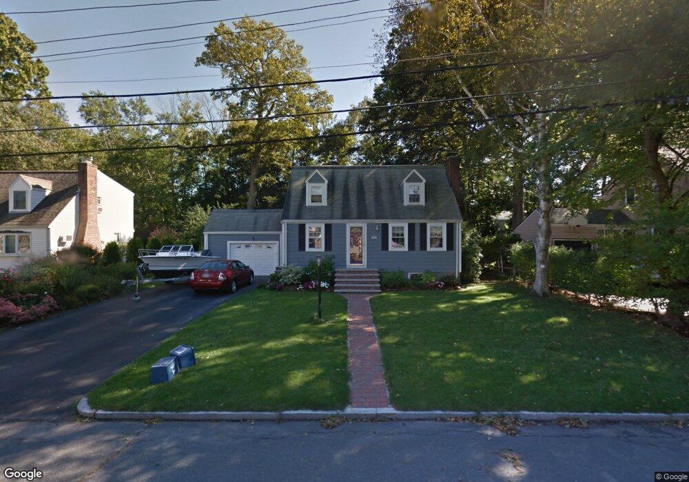 16 Avalon Rd, Stoneham, MA 02180 - photo 1