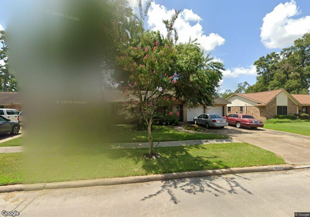 14338 Hollypark Dr, Houston, TX 77015 - photo 1