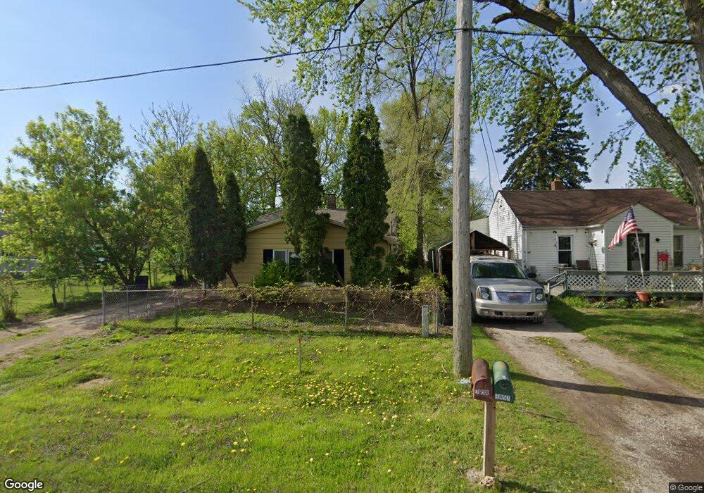 1053 W Whittemore Ave, Flint, MI 48507 - photo 1