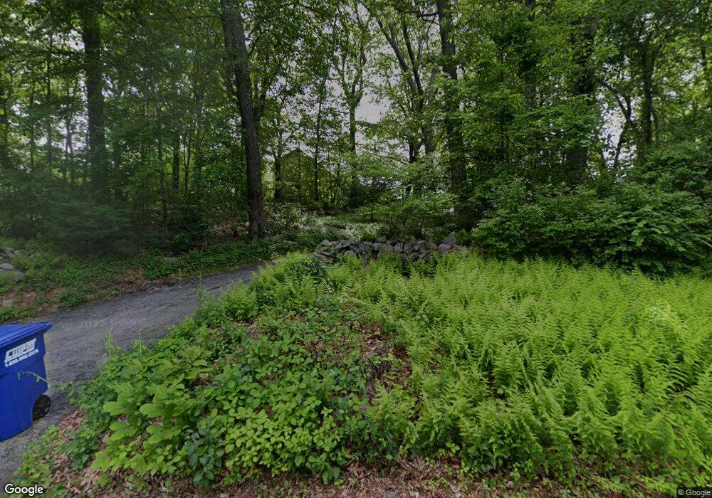 207 S Anguilla Rd, Pawcatuck, CT 06379 - photo 1