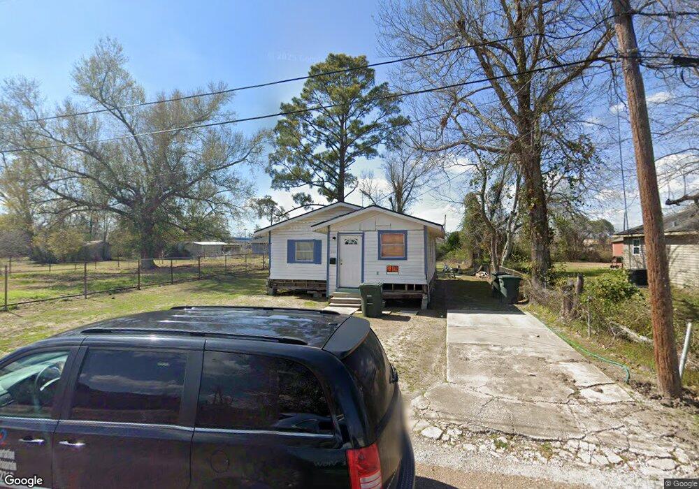 203 Spencer St, Lake Charles, LA 70601 - photo 1