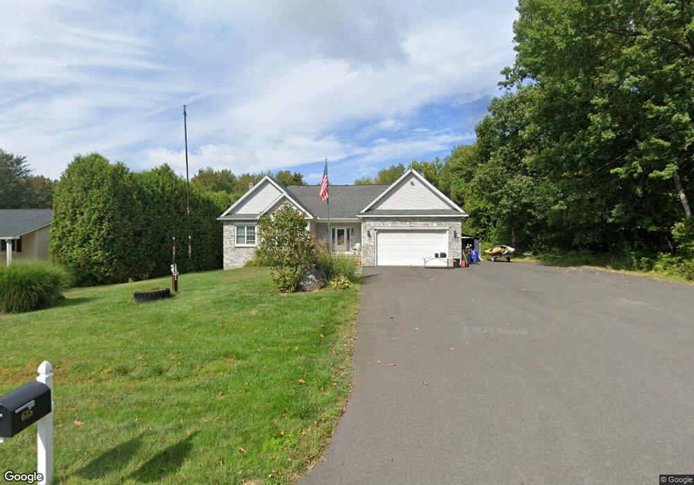 615 West St, Ludlow, MA 01056 - photo 1