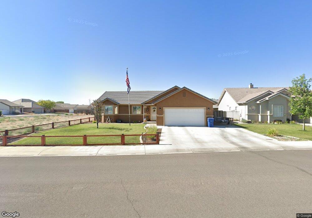 925 Maple Way, Fallon, NV 89406 - photo 1