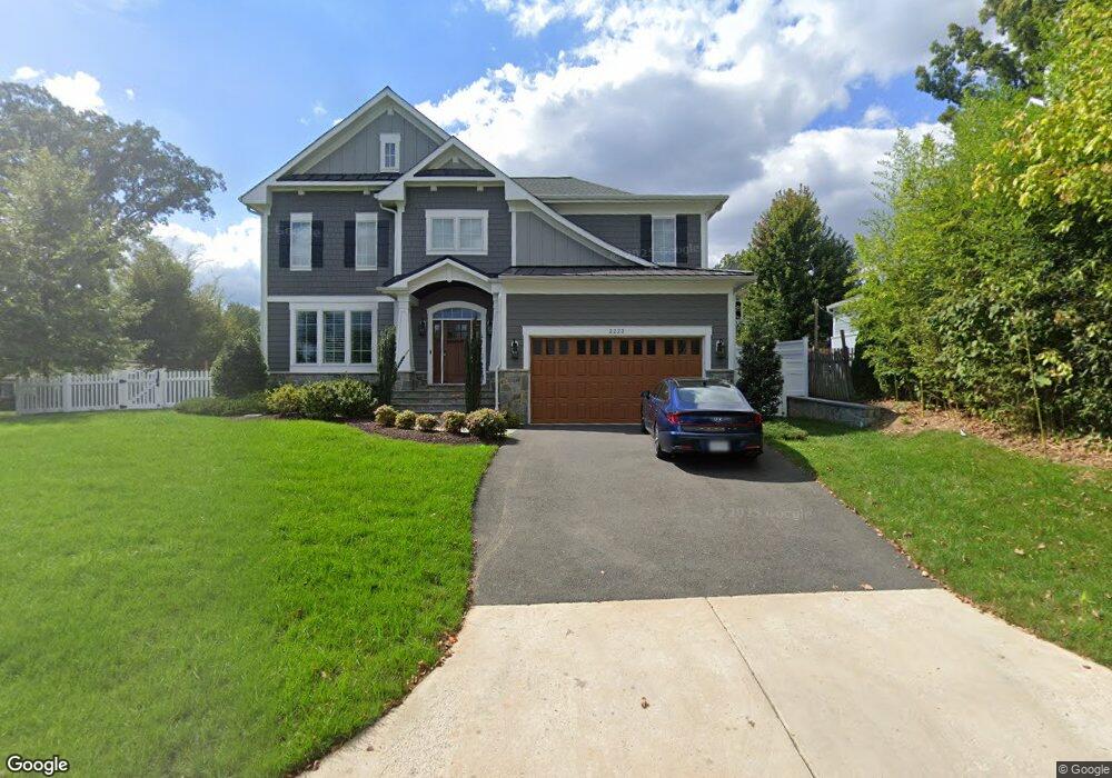 6624 Fisher Ave, Falls Church, VA 22046 - photo 1