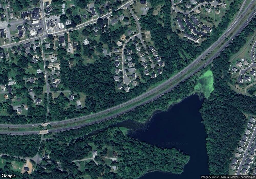 17568 Brookville Ct, Round Hill, VA 20141 - photo 1