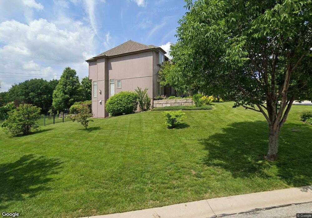 9642 Deer Run St, Lenexa, KS 66220 - photo 1