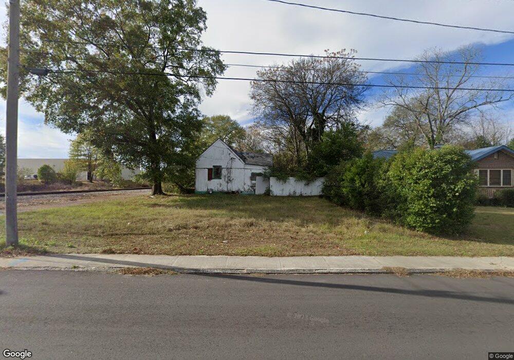 329 E Railroad St, Elberton, GA 30635 - photo 1