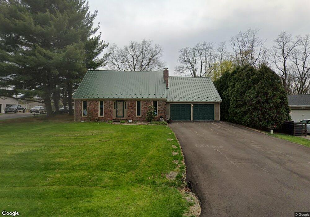 127 Godfroy Dr, Somerset, IN 46984 - photo 1