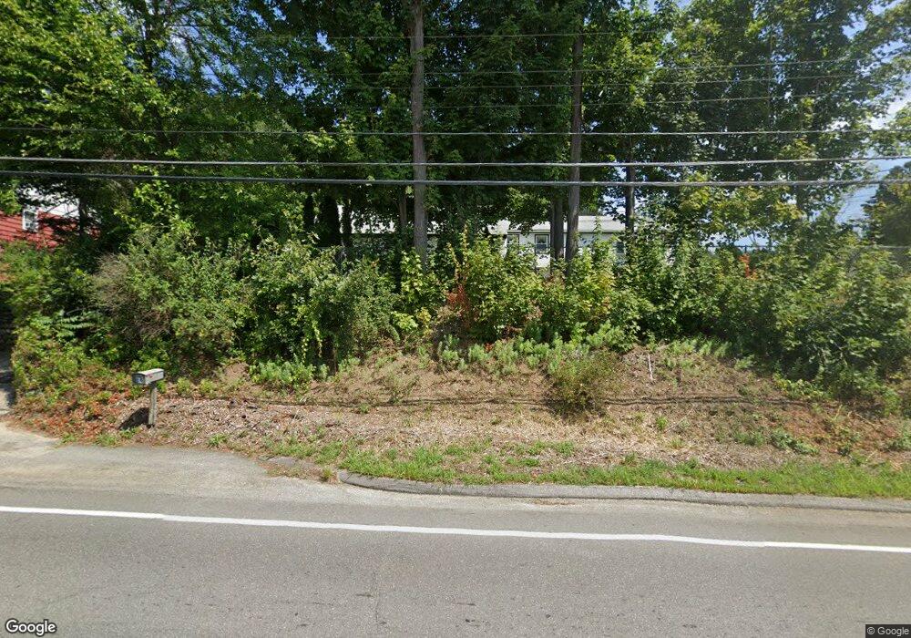 18 Main St, Hampstead, NH 03841 - photo 1