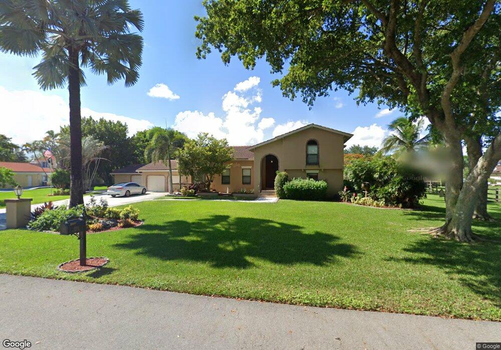 11051 SW 42nd Ct, Davie, FL 33328 - photo 1