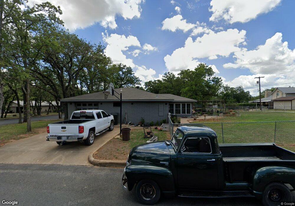 311 Tanglewood Dr, Fredericksburg, TX 78624 - photo 1