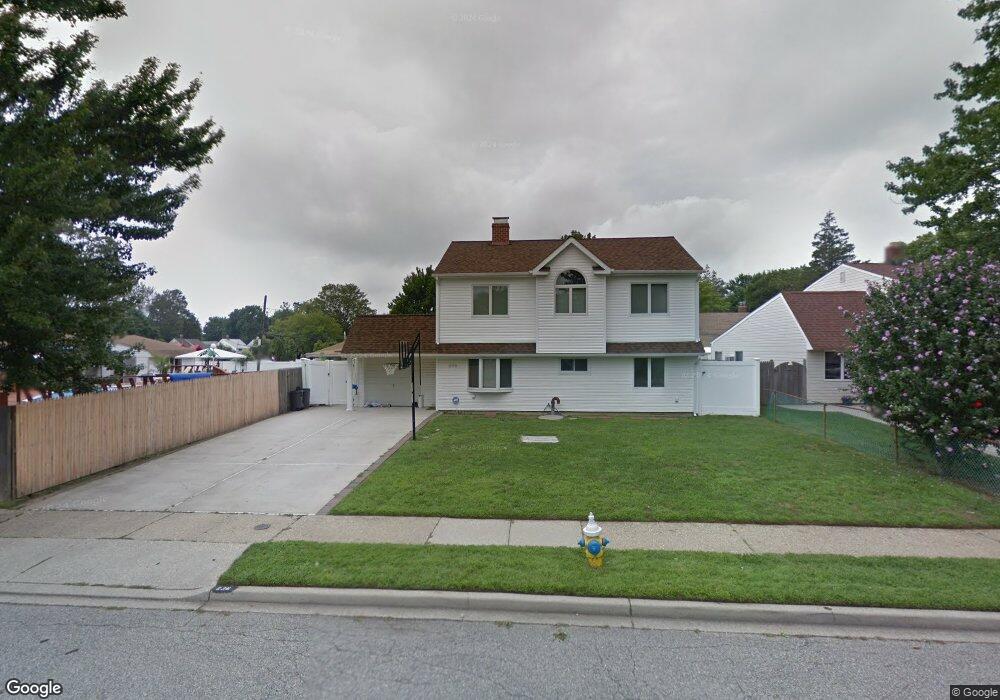 236 Elm Dr E, Levittown, NY 11756 - photo 1