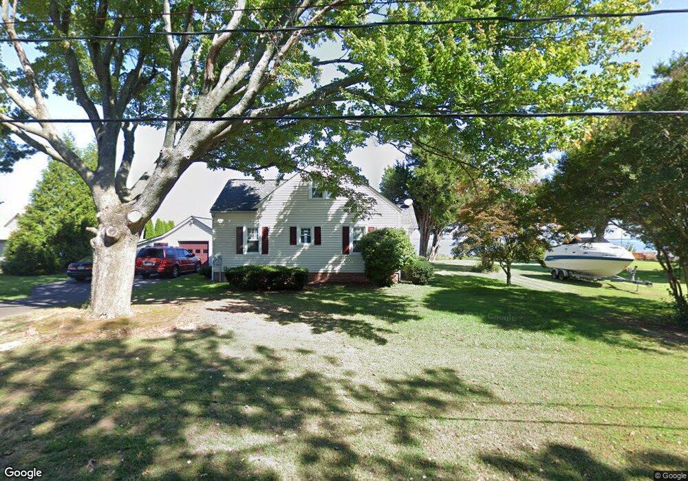 3301 Riverview Dr, Colonial Beach, VA 22443 - photo 1