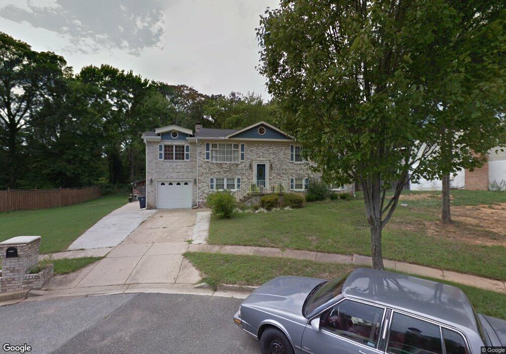 1202 Buchanan Cir, Fort Washington, MD 20744 - photo 1