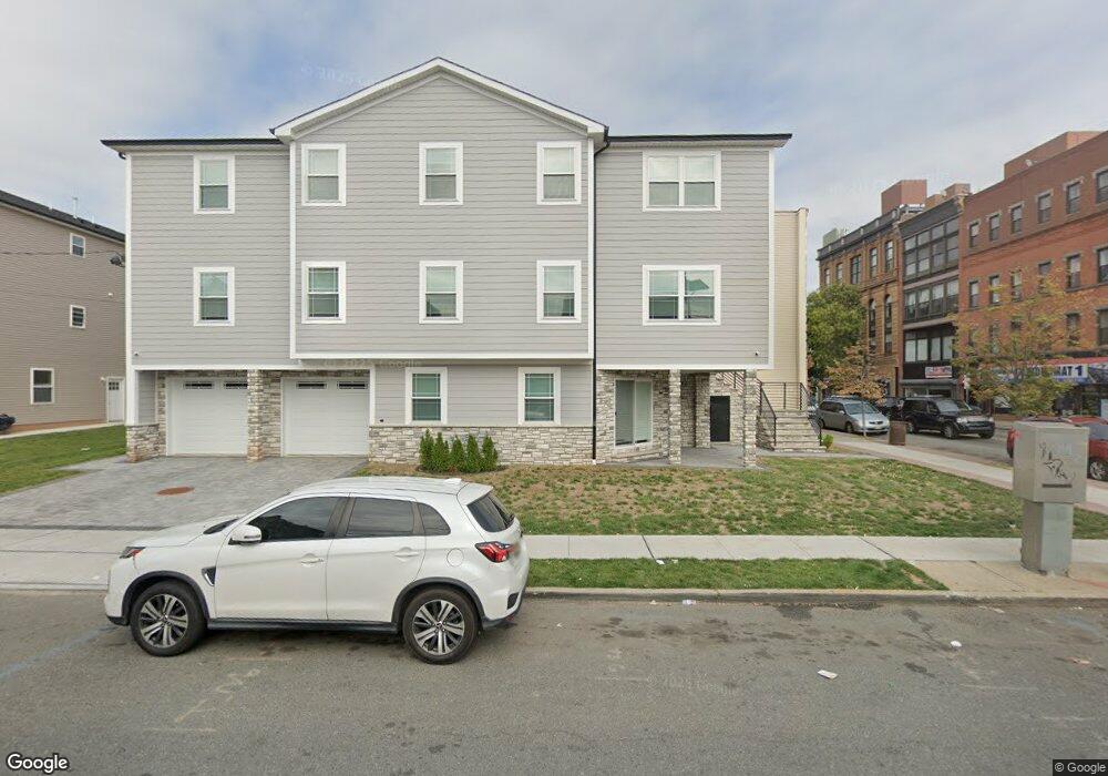 109 E Jersey St unit 2, Elizabeth, NJ 07206 - photo 1
