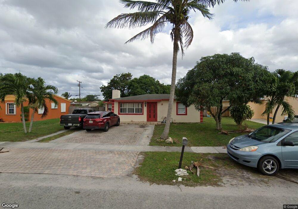 2320 Seminole Blvd unit B, West Palm Beach, FL 33409 - photo 1