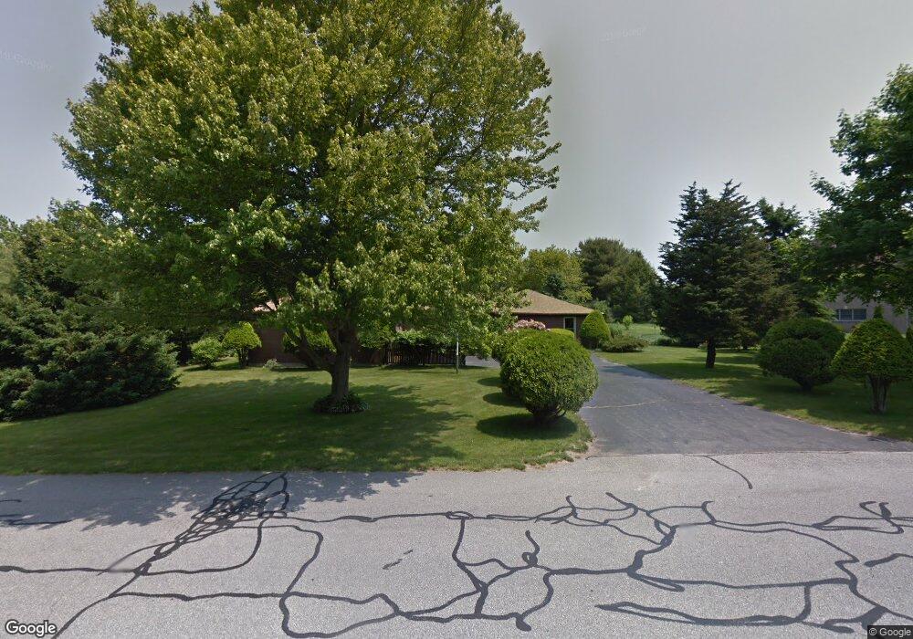 20 Robin Hollow Ln, Westerly, RI 02891 - photo 1