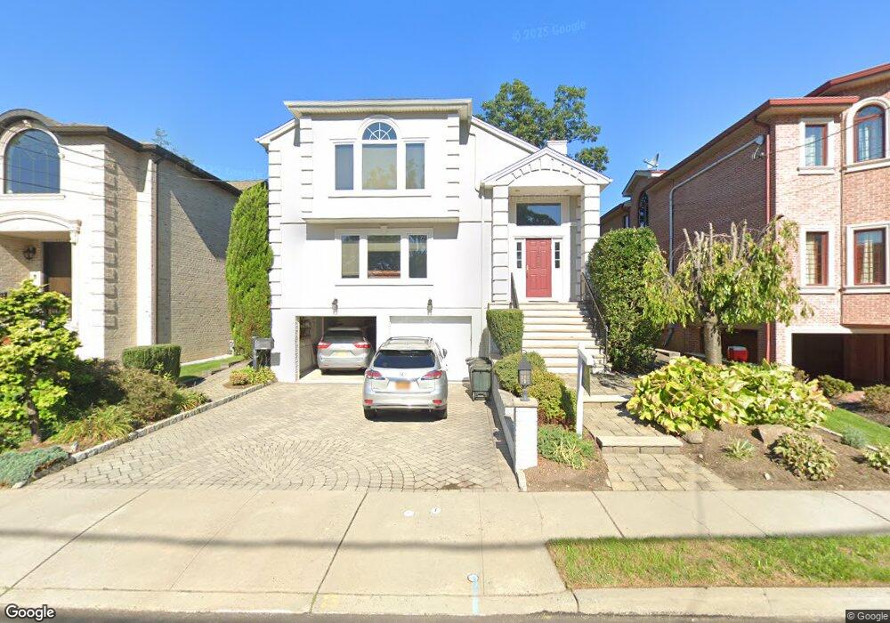 1235 Briar Way, Fort Lee, NJ 07024 - photo 1