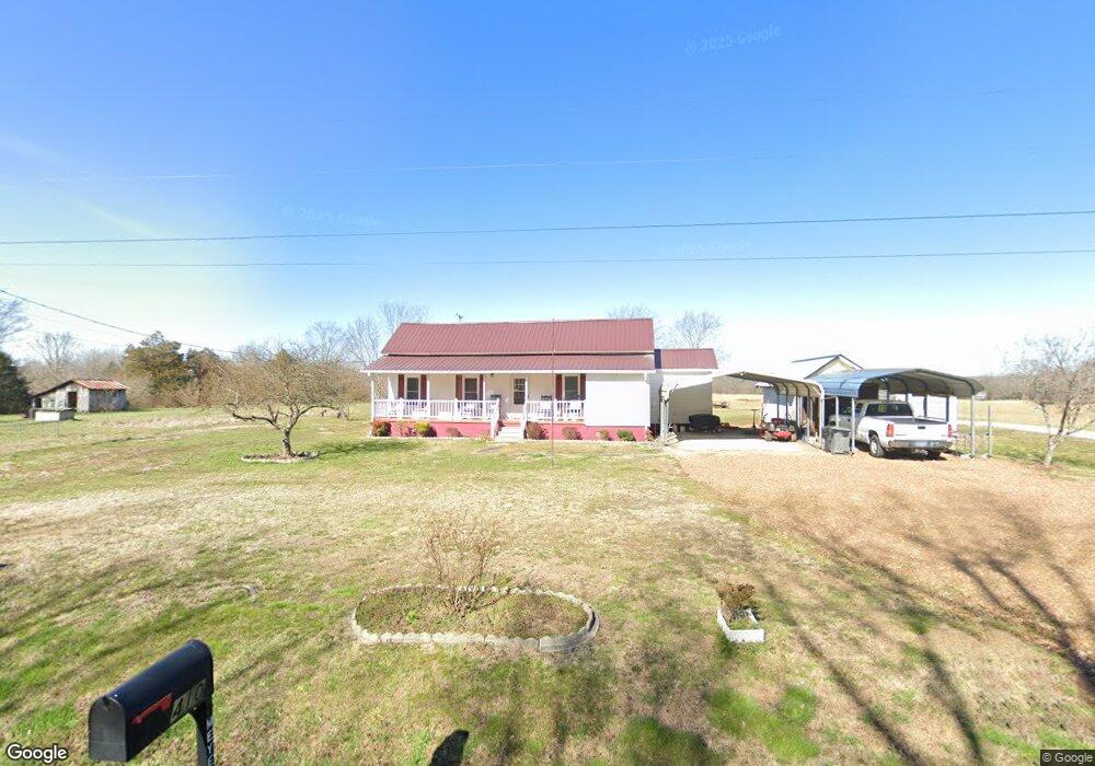 410 Horseshoe Bend Rd, Linden, TN 37096 - photo 1