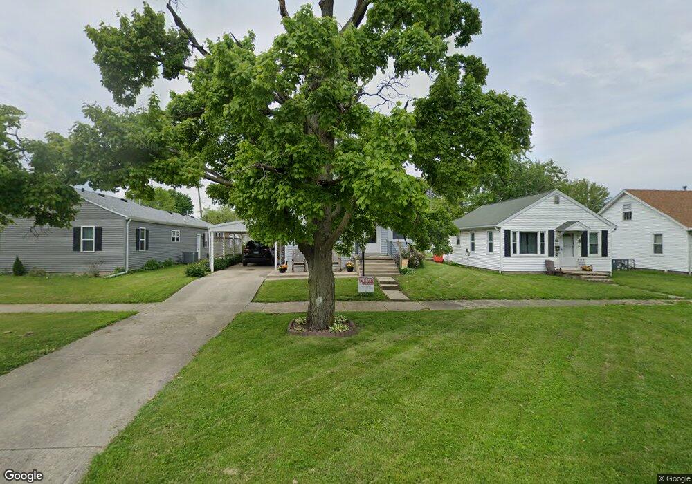 905 N 21st St, Mattoon, IL 61938 - photo 1