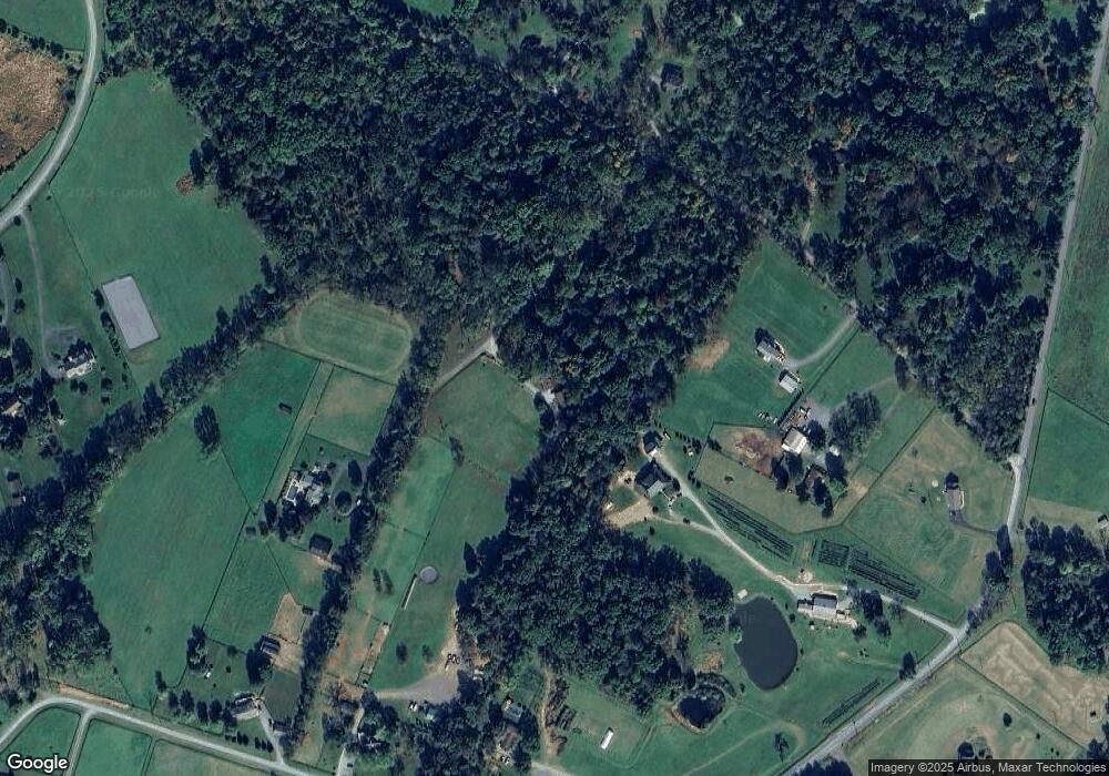 15673 Edgegrove Rd, Hillsboro, VA 20132 - photo 1