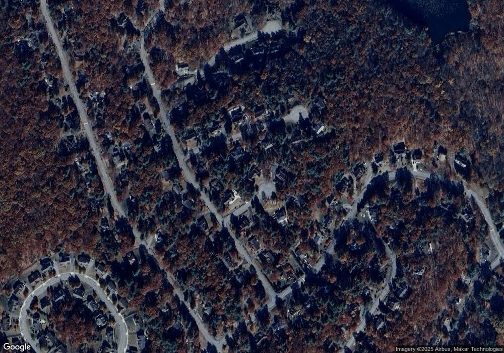 531 Highpoint Ct, Stroudsburg, PA 18301 - photo 1