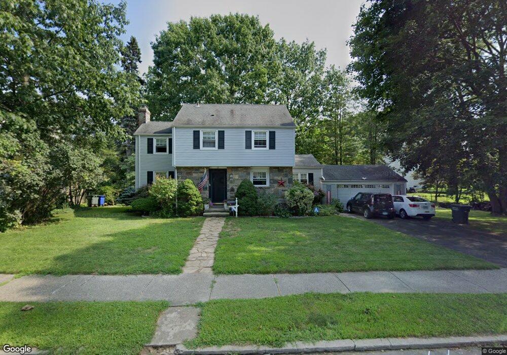 72 Griffin Ave, Bridgeport, CT 06606 - photo 1