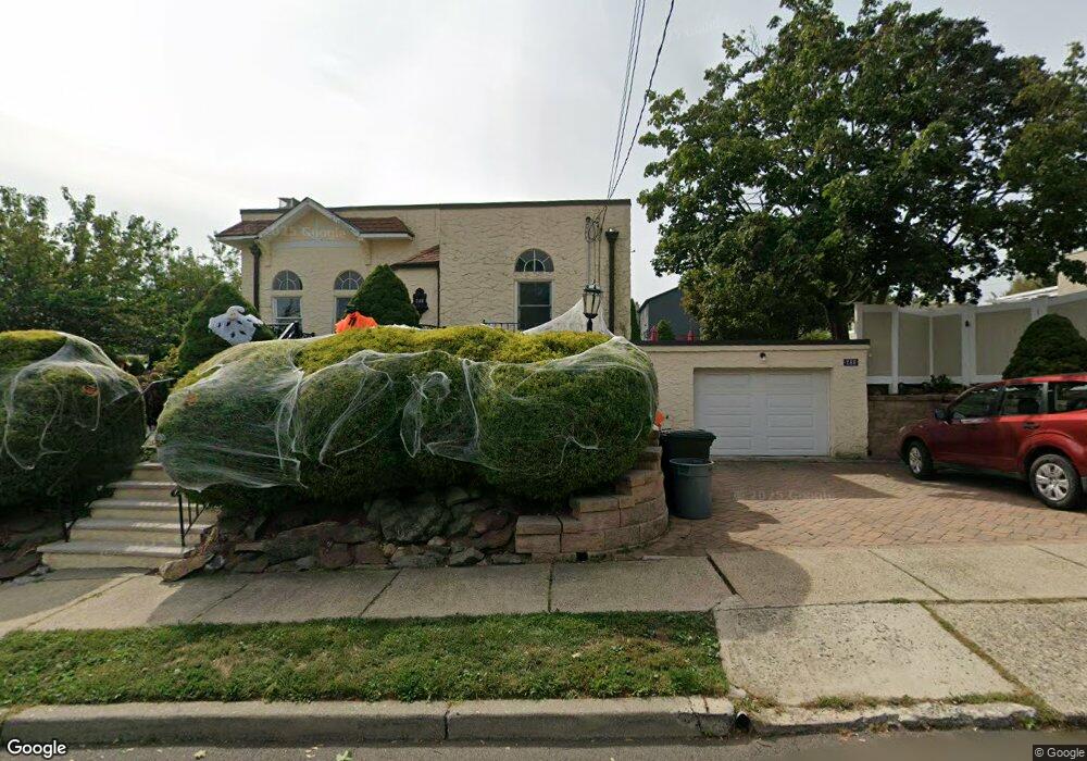 280 Pasadena Ave, Hasbrouck Heights, NJ 07604 - photo 1