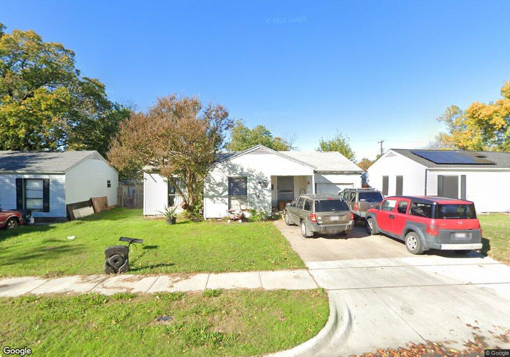 1026 Tamara Ln, Grand Prairie, TX 75051 - photo 1