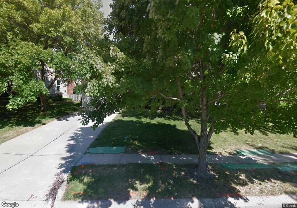 8105 Acuff Ln, Lenexa, KS 66215 - photo 1