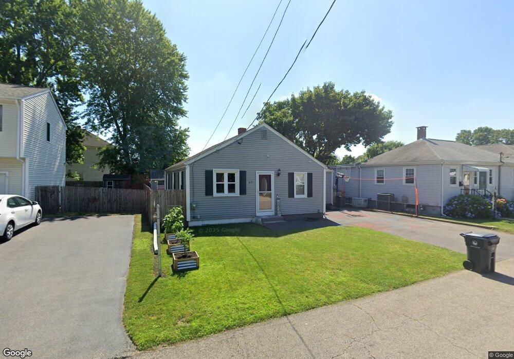 37 Bowen St, Pawtucket, RI 02861 - photo 1