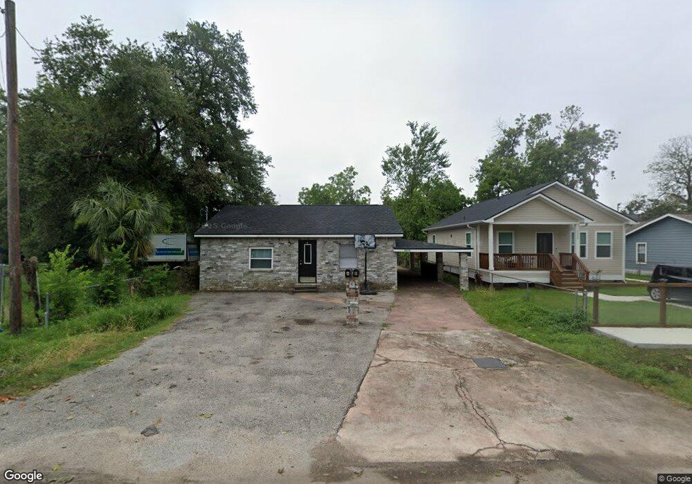 2214 Melbourne St unit A, Houston, TX 77026 - photo 1