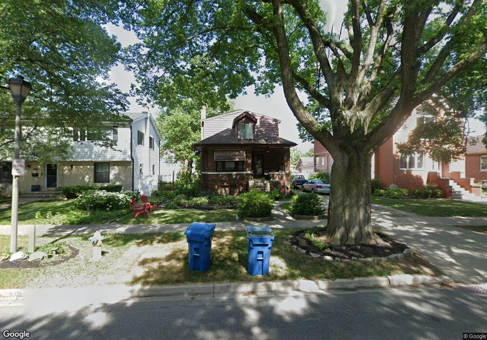 639 S Spring Rd, Elmhurst, IL 60126 - photo 1