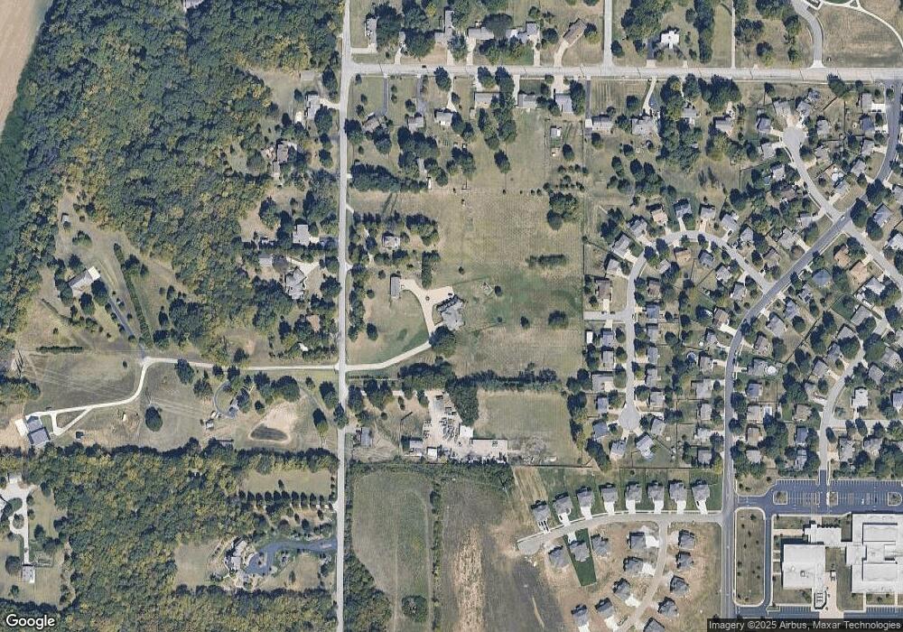 5615 Clare Rd, Shawnee, KS 66226 - photo 1