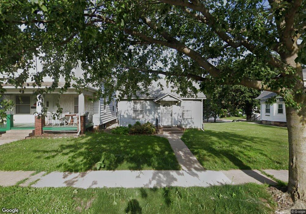 2012 Brown St, Davenport, IA 52804 - photo 1
