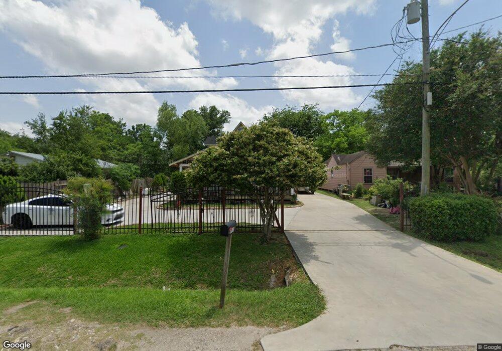 3718 Trout St, Houston, TX 77093 - photo 1