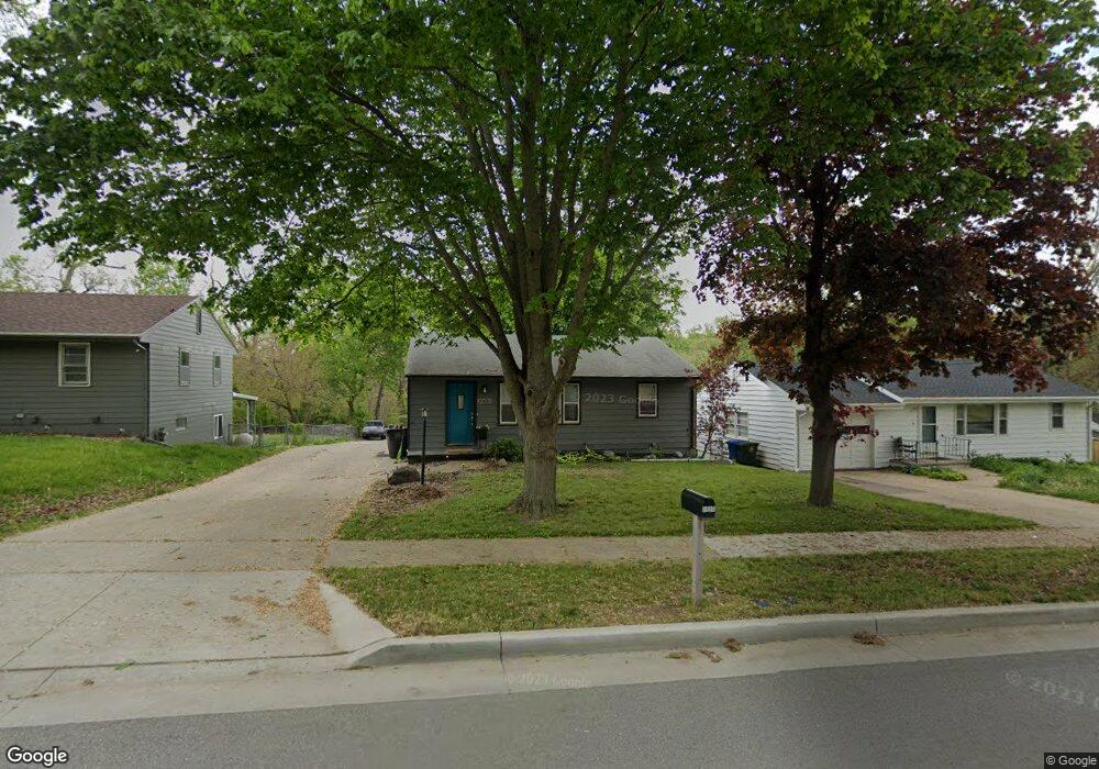 3005 S Union St, Des Moines, IA 50315 - photo 1