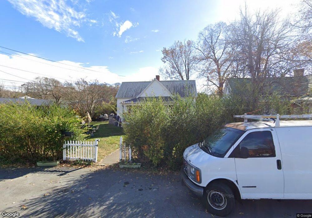 112 E Pine St, Johnson City, TN 37601 - photo 1