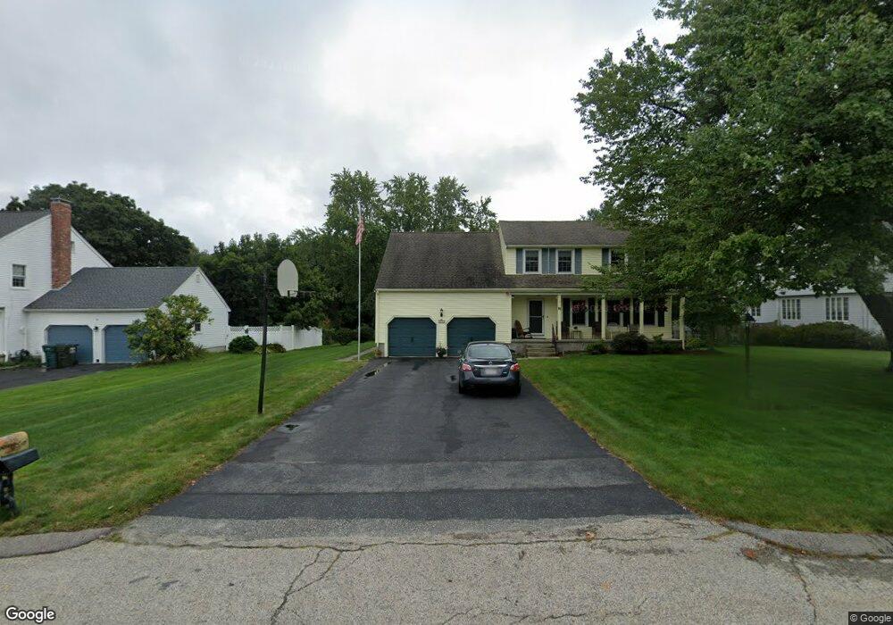 10 Reservoir Dr, Southborough, MA 01772 - photo 1