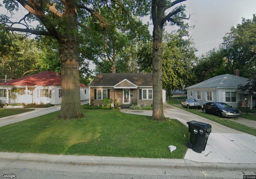 919 SW MacVicar Ave, Topeka, KS 66606 - photo 1