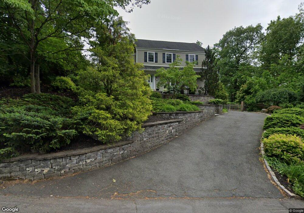 56 Gloucester Rd, Summit, NJ 07901 - photo 1