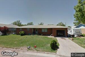 407 W A St, Plains, KS 67869