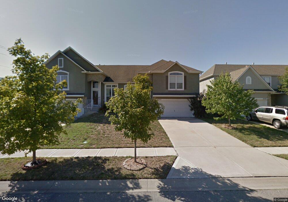 20703 W 60th Terrace, Shawnee, KS 66218 - photo 1