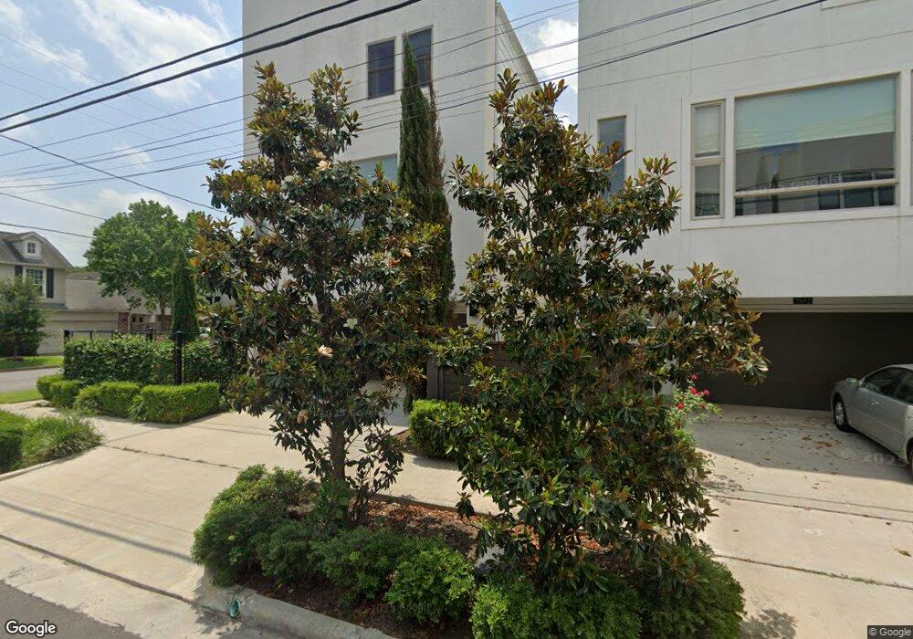 1941 Welch St, Houston, TX 77019 - photo 1